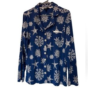 Soma Snowflake Blue Long Sleeve Button Down Pajama Top